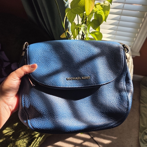 Michael Kors Handbags - Michael Kors Blue Leather Hand Bag